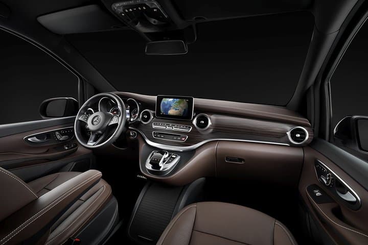 Gdansk Airport: Private Transfer to Gdansk, Sopot, or Gdynia
