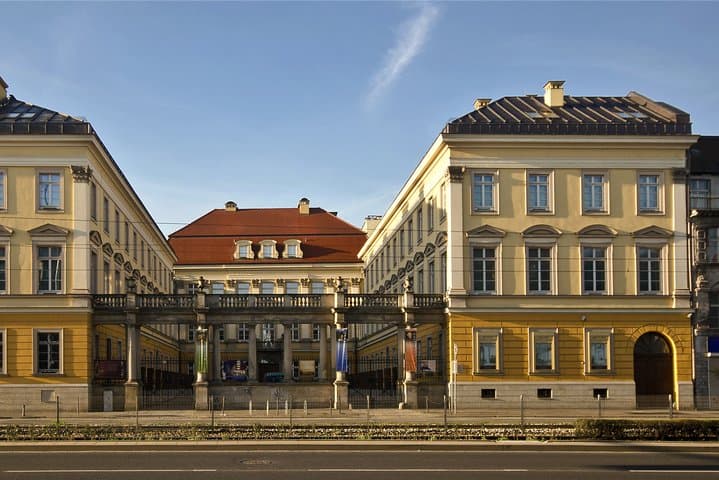 Wroclaw Royal Palace Private Guided Tour