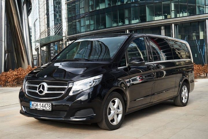 Luxury transport from/to Warsaw - Berlin / Tegel / Schönefeld by private van
