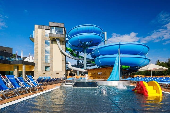 Horse sleigh ride in the countyside and Thermal Pools in one day, private tour