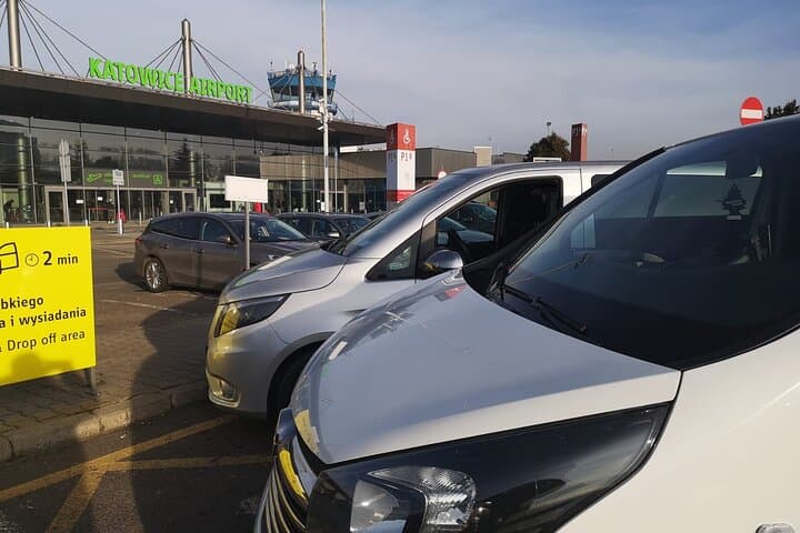 Katowice KTW Airport - Kraków City/KrakówAirport Private Transfer