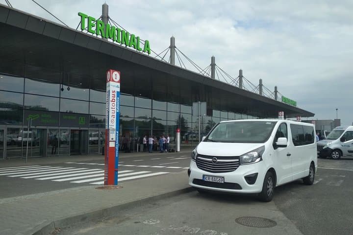 Katowice KTW Airport - Kraków City/KrakówAirport Private Transfer