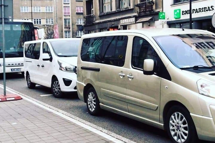 From Wroclaw to Krakow Airport Private Transfer
