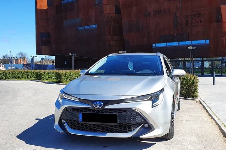 Private Transfer from Gdansk Airport GDN (up to 20 PAX)