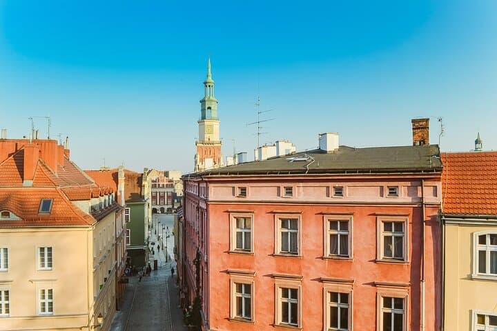 Explore Poznan in 60 minutes with a Local