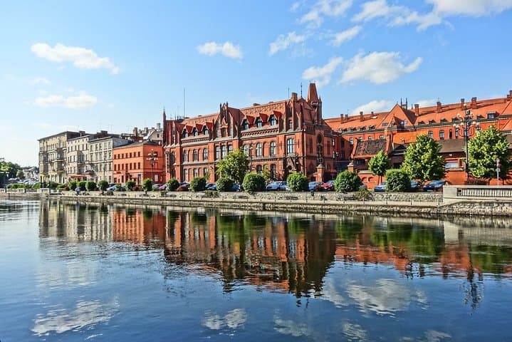 Private tour of the best of Bydgoszcz - Sightseeing, Food & Culture with a local