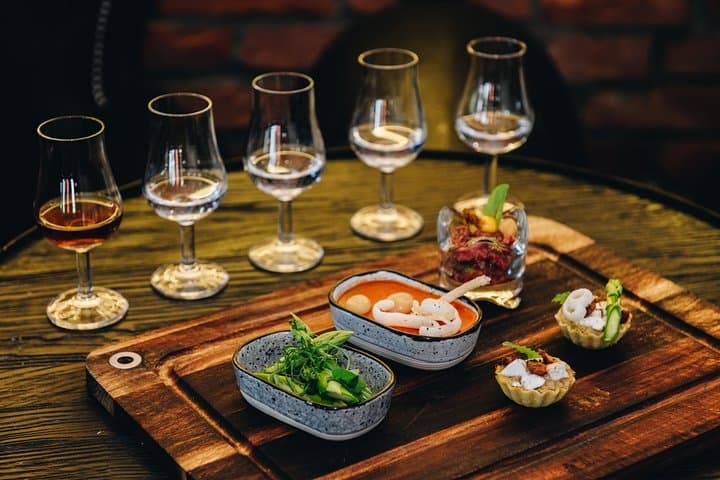 Polish Vodka Tasting with Food-pairing in Gdańsk