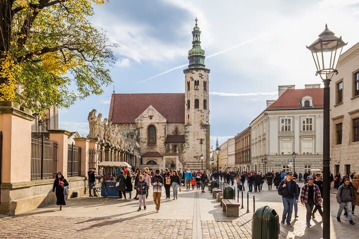 Transfer Krakow Balice Airport - Krakow City