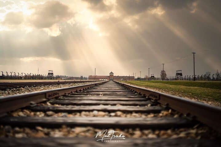 Auschwitz and Birkenau WITHOUT TICKETS transport from Kraków