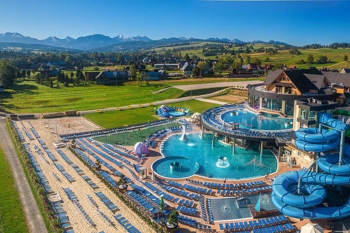 Private Full-Day Dunajec Rafting and Thermal Baths Tour from Krakow