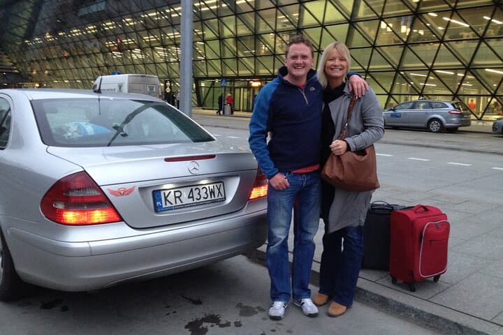 Krakow - Zakopane private VIP transfer by luxury car