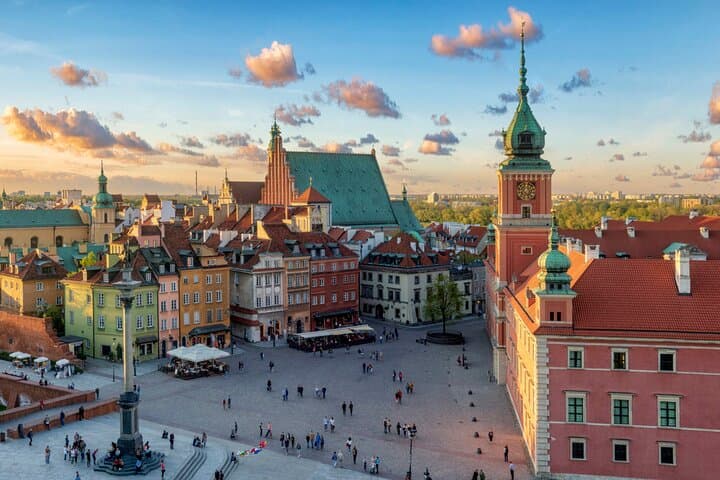 e-Scavenger hunt Warsaw: Explore the city at your own pace