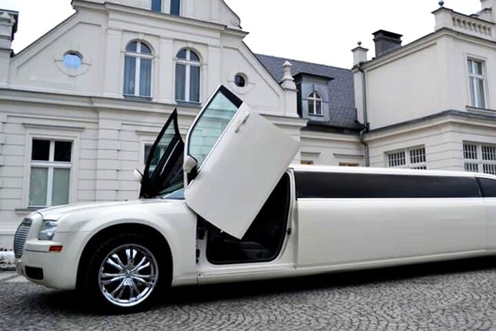 Krakow Airport (KRK) Premium Limo Transfer