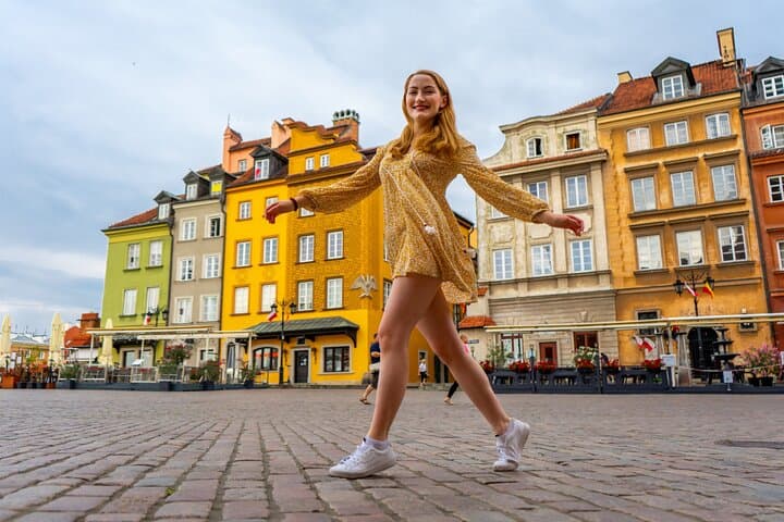 Amazing photo walk through the Old town of Warsaw