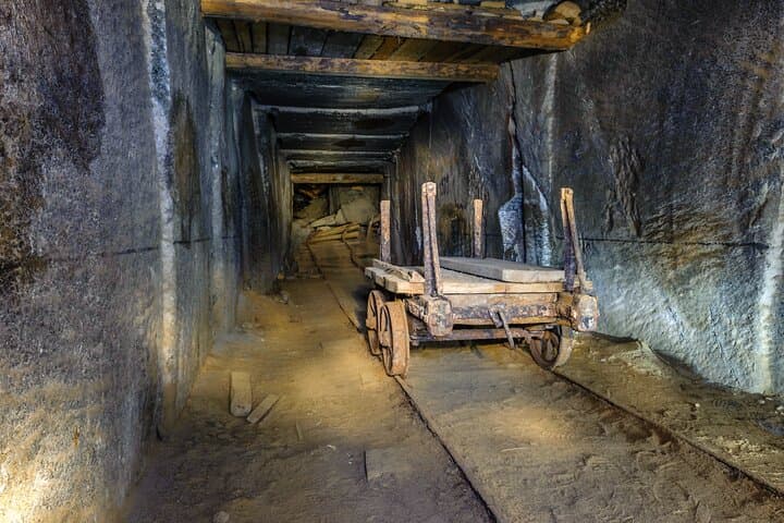 Underground tunnel