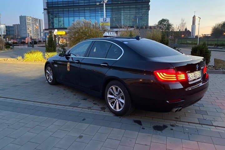 Private Airport Transfer from/to Krakow Balice Airport