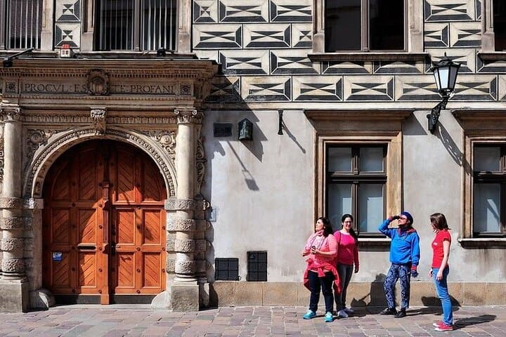 Good Morning Krakow Walking Tour with Traditional Breakfast