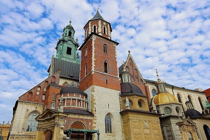 Good Morning Krakow Walking Tour with Traditional Breakfast