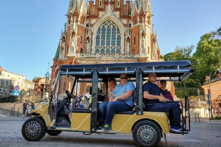 Krakow: Kazimierz Quarter Sightseeing by Electric Golf Cart