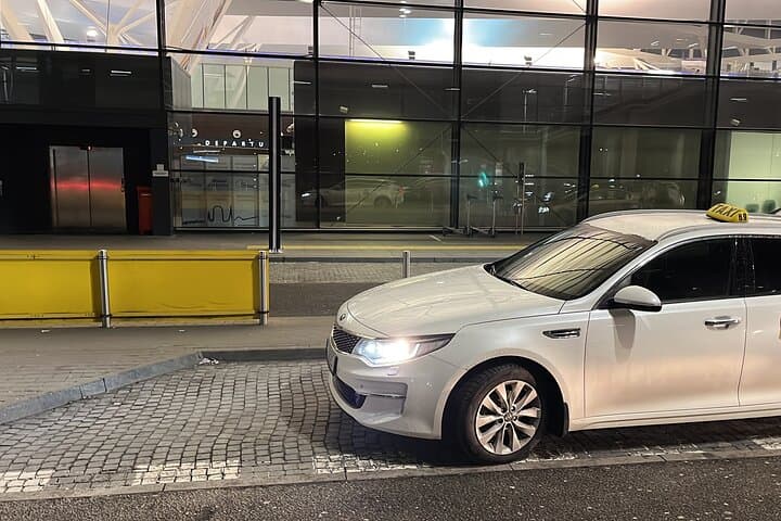 Gdansk City and Airports Private Transfer
