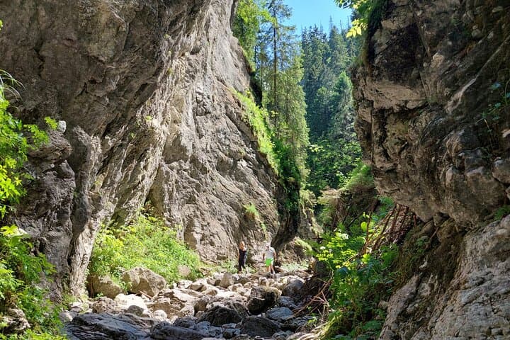 Krakow : Private tour hiking in Tatra Mountains and Termal baths