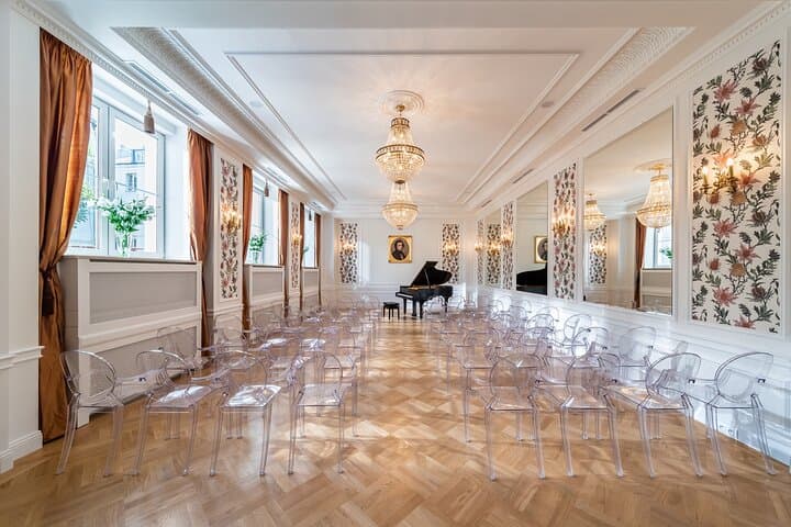 Chopin’s concert in a unique concert hall (1h)