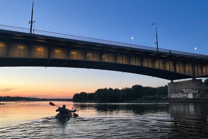 Packrafting / Kayaking Vistula River, Warsaw