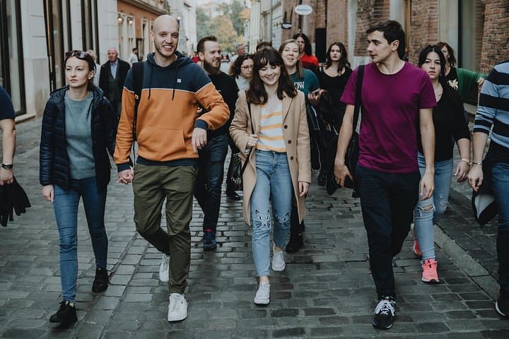 Krakow Highlights: Old Town & Wawel Hill Free Walking Tour