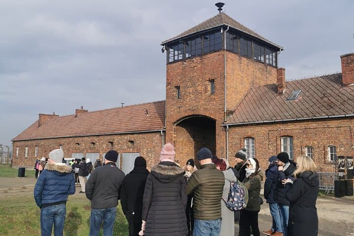 Guided Tour from Krakow to Auschwitz Birkenau with hotel pick up