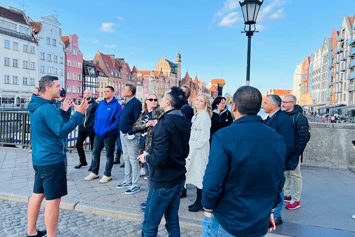 Gdansk Old Town Highlights: Explore the Best on Foot
