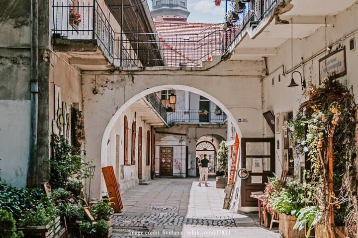 Discover Krakow's Jewish Heritage: Private Walking Tour
