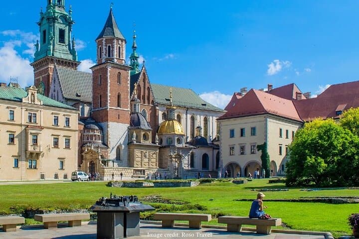 Welcome to Krakow: Private 2-hour Old Town Walking Tour