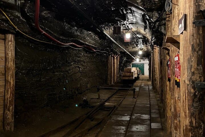 From Krakow: Wieliczka Salt Mine Guided Tour with Hotel pickup