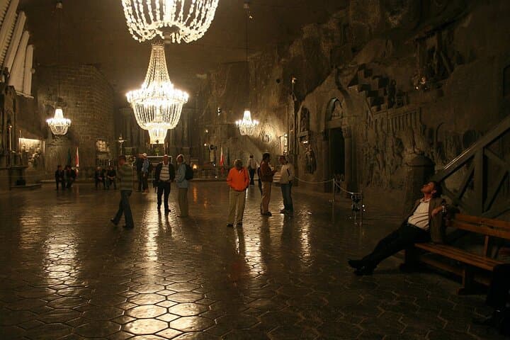 From Krakow: Wieliczka Salt Mine Guided Tour with Hotel pickup