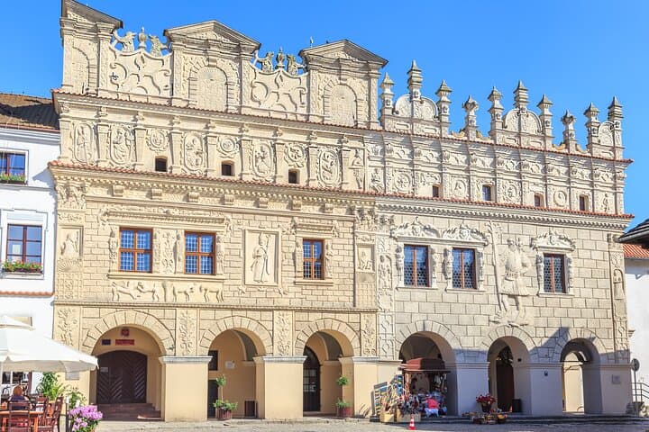 Warsaw:1-Day Trip to Kazimierz Dolny Private Guided Tour