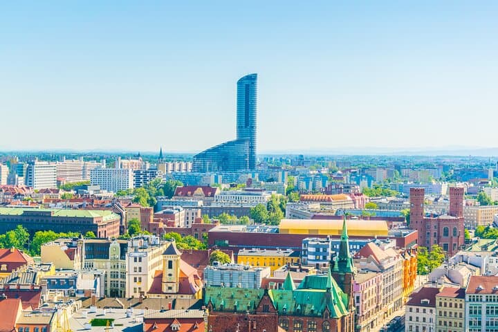 Wroclaw: Old Town and Sky Tower Private Tour with Tickets