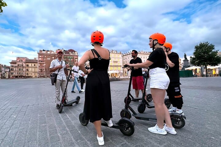 Electric Scooter Wroclaw: Old Town & Ostrów Tumski - Full Tour