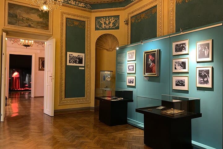 Krakow: Skip the Line Ticket to Archdiocesan Museum