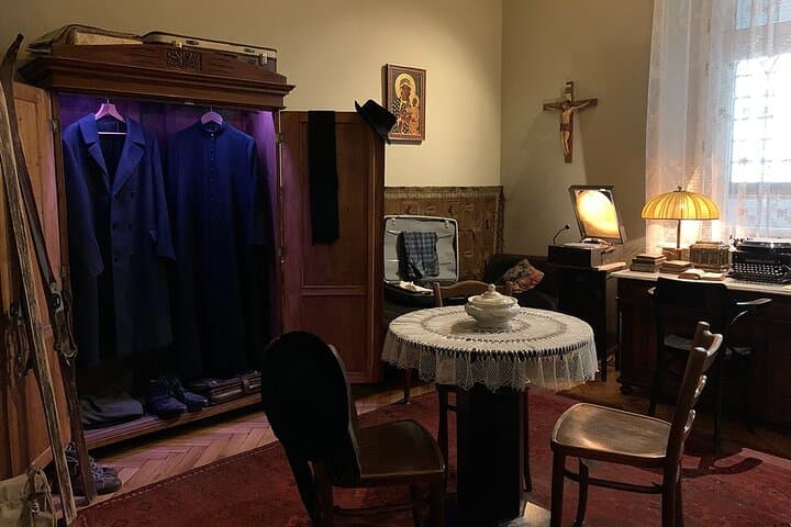 Krakow: Skip the Line Ticket to Archdiocesan Museum