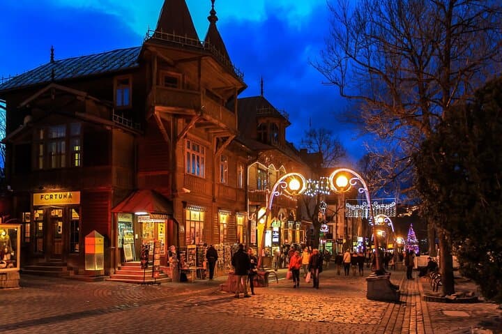 Zakopane full day tour with cable car & thermal baths from Krakow
