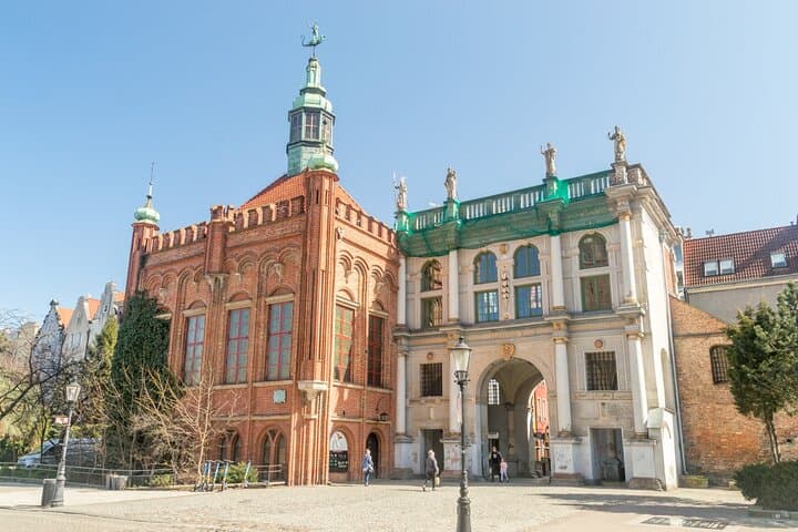 Private Walking Tour in Gdansk Romantic Old Town