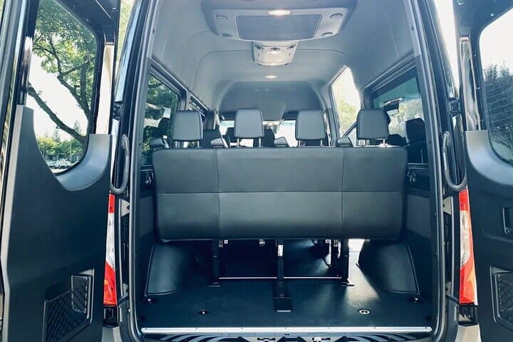 CO2-Offset Arrival from Gdansk Airport to Gdansk City by Minibus