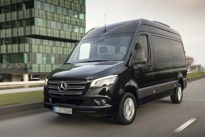 CO2-Offset Arrival from Gdansk Airport to Gdansk City by Minibus
