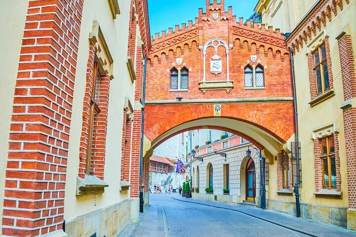 Czartoryski Palace Museum Tickets and Krakow Old Town Tour