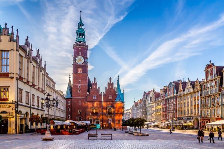 Wroclaw Wine Tasting Private Tour with Wine Expert