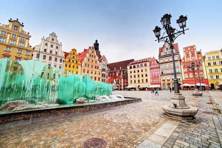 Wroclaw: Old & New Town Highlights Private Guided Walking Tour