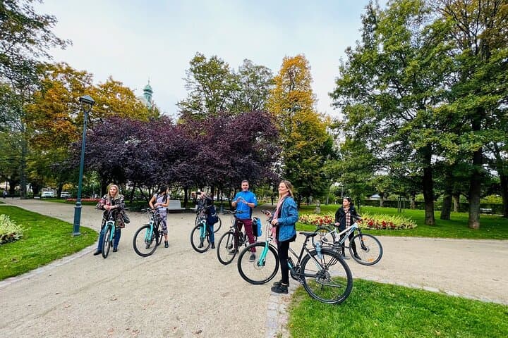 Gdańsk to Sopot Electric Bike Private Tour