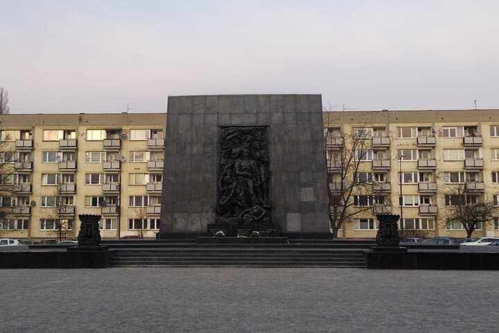 Historical Walking Tour of Jewish Warsaw