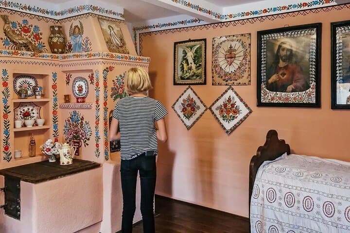 Fom Krakow; Guided Day Tour of Zalipie Village And Museum Entry