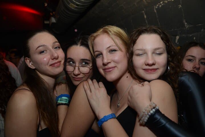 Warsaw: The Original Pub Crawl with Optional Open Bar